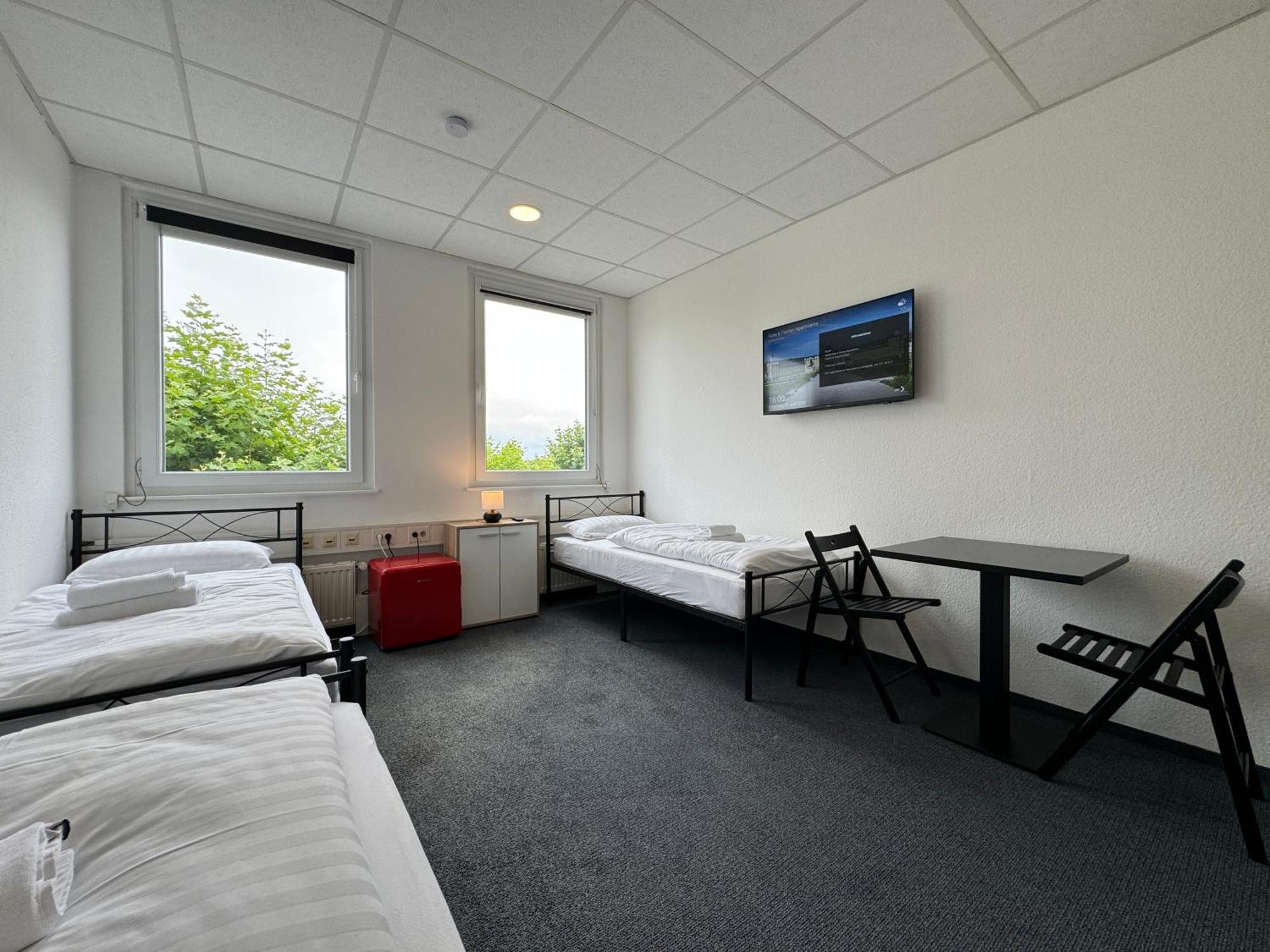 Thuja Apartments Karlsruhe-Neureut By Kurzzeit Ngoại thất bức ảnh