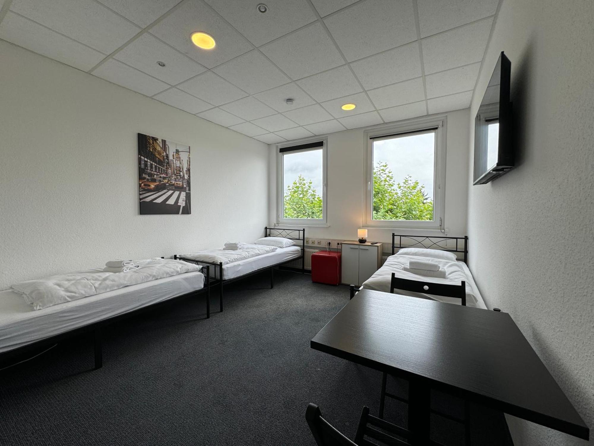 Thuja Apartments Karlsruhe-Neureut By Kurzzeit Ngoại thất bức ảnh