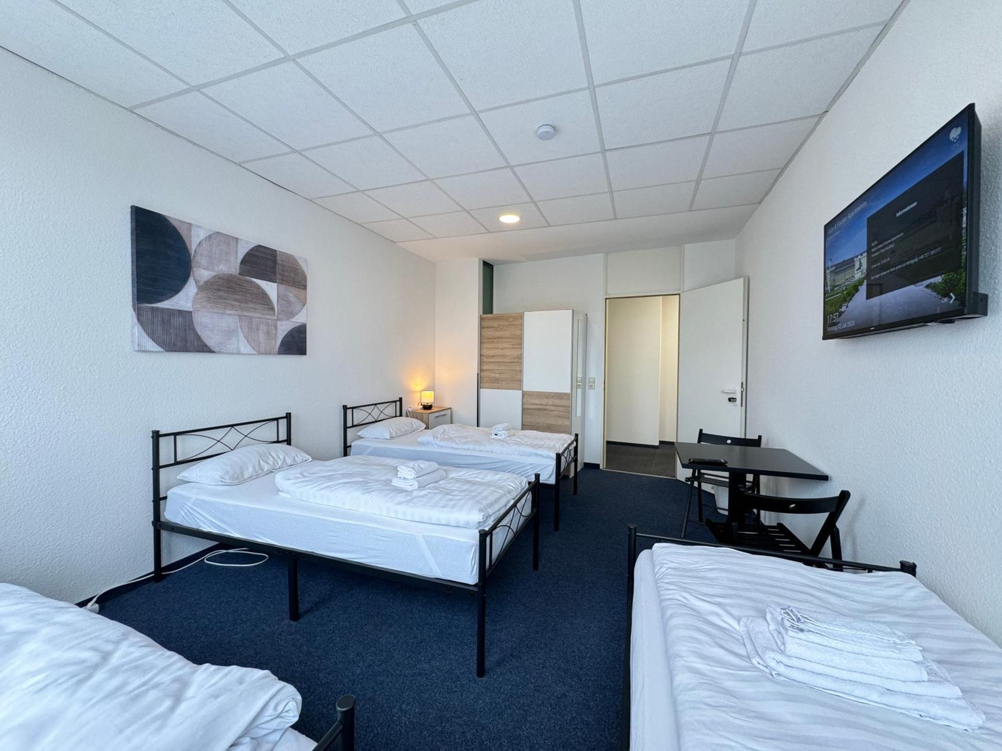 Thuja Apartments Karlsruhe-Neureut By Kurzzeit Ngoại thất bức ảnh