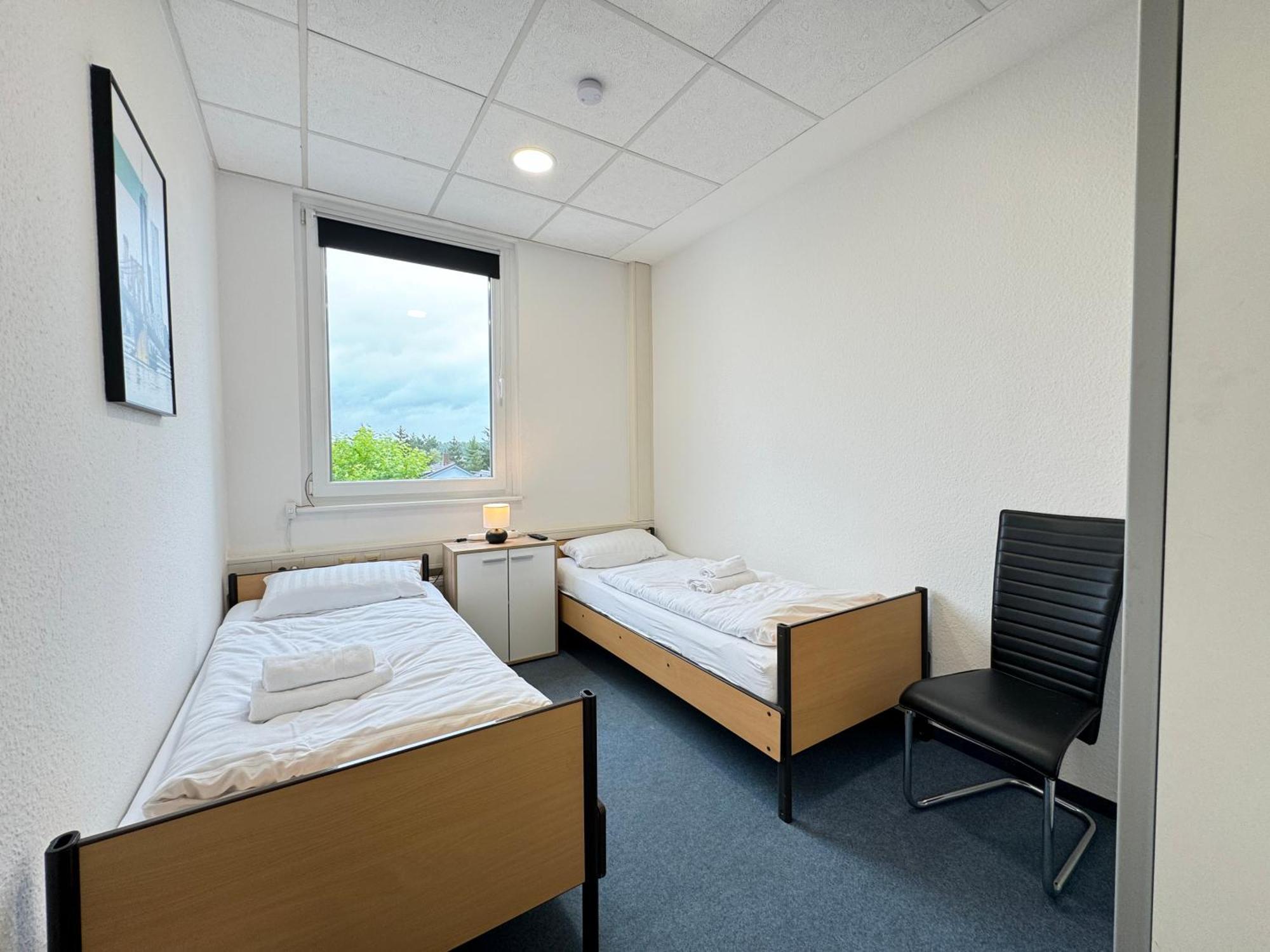 Thuja Apartments Karlsruhe-Neureut By Kurzzeit Ngoại thất bức ảnh